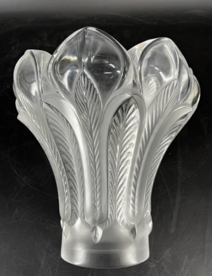 LALIQUE ESNA CRYSTAL VASE. Translucent