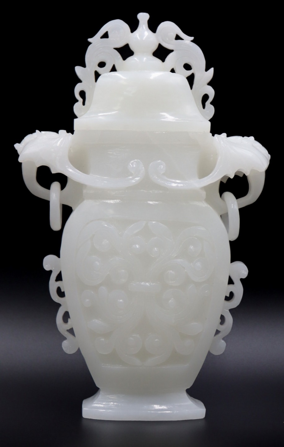 ASIAN CARVED WHITE LIDDED CENSER 3ba0c0