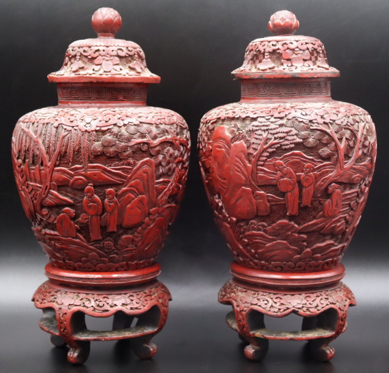 PAIR OF 18TH C CHINESE CINNABAR 3ba0c5