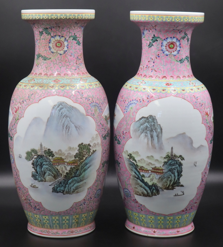 PAIR OF CHINESE FAMILLE ROSE VASES  3ba0d8