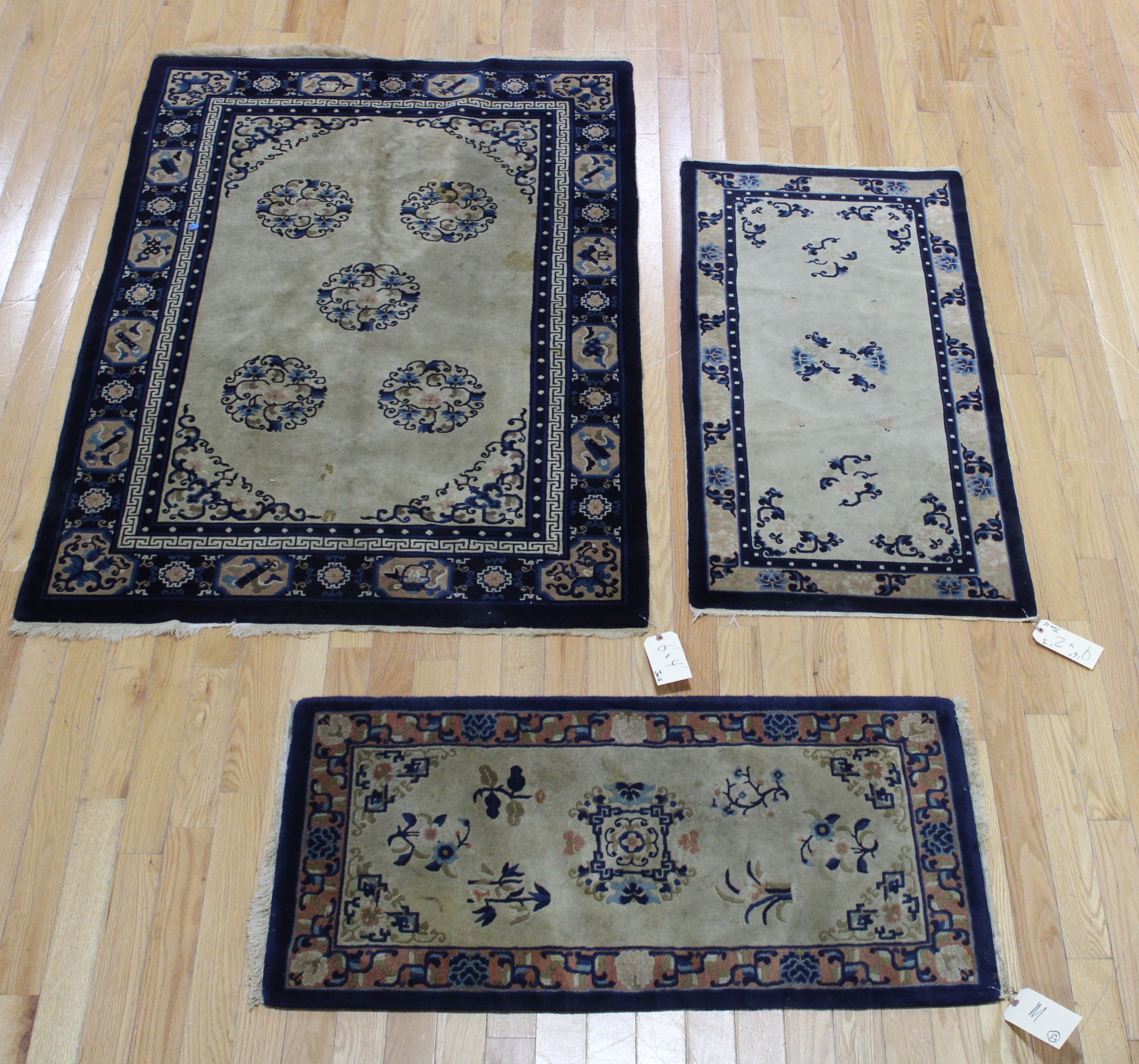 3 ANTIQUE CHINESE AREA CARPETS 3ba0ee