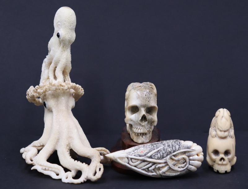 GROUPING OF MARITIME CARVED CREATURES 3ba1c0