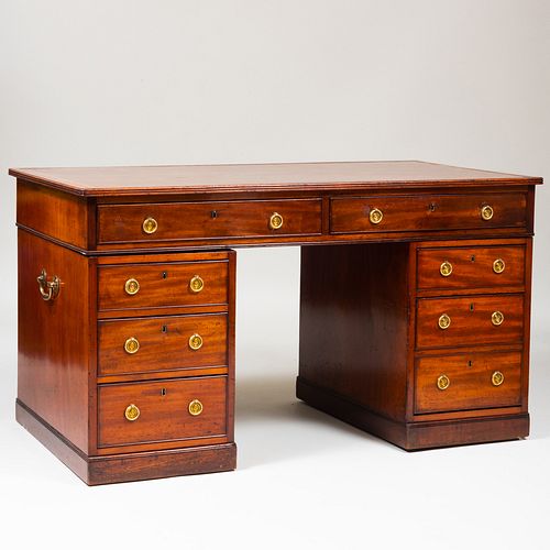 GEORGE III MAHOGANY PEDESTAL DESKThe