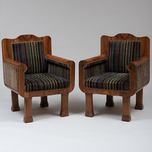 PAIR OF LATE BIEDERMEIER WALNUT 3ba347