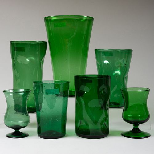 GROUP OF SEVEN GREEN EMPOLI GLASS