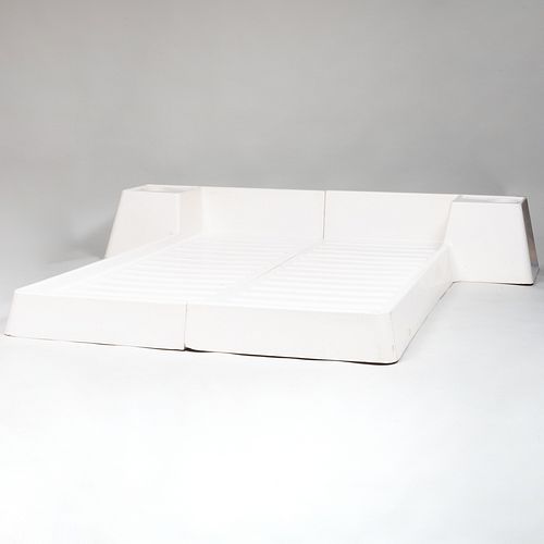 MARC HELD WHITE PLASTIC MODULAR 3ba455