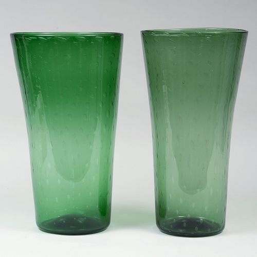 PAIR OF GREEN EMPOLI GLASS VASESUnmarked 20 3ba529