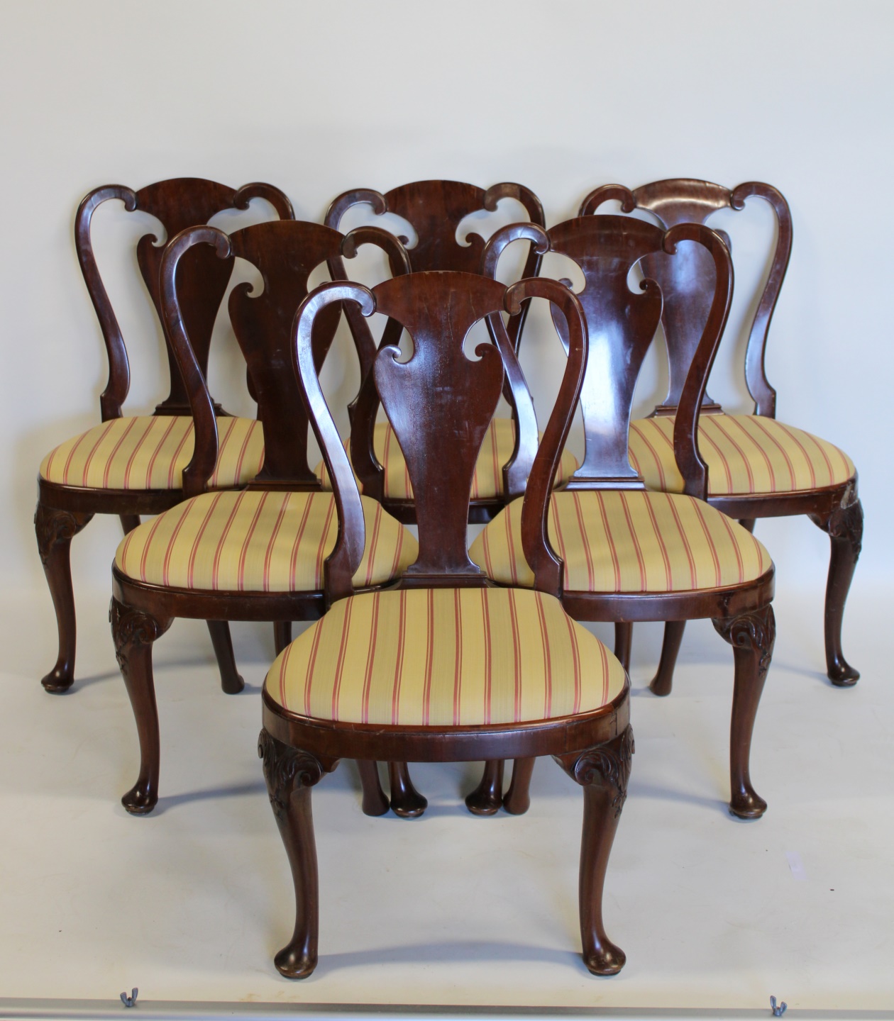 6 ANTIQUE CONTINENTAL MAHOGANY CHAIRS.