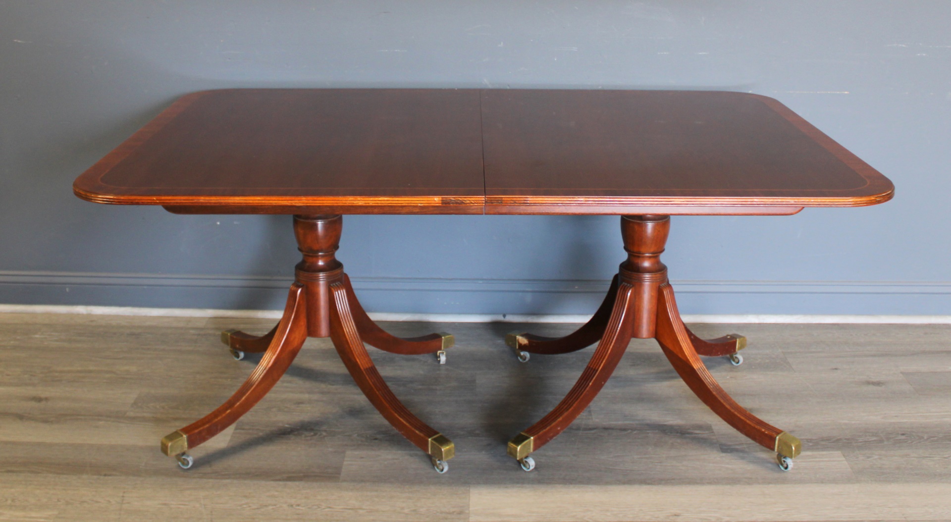 BAKER SIGNED MAHOGANY BANDED TABLE