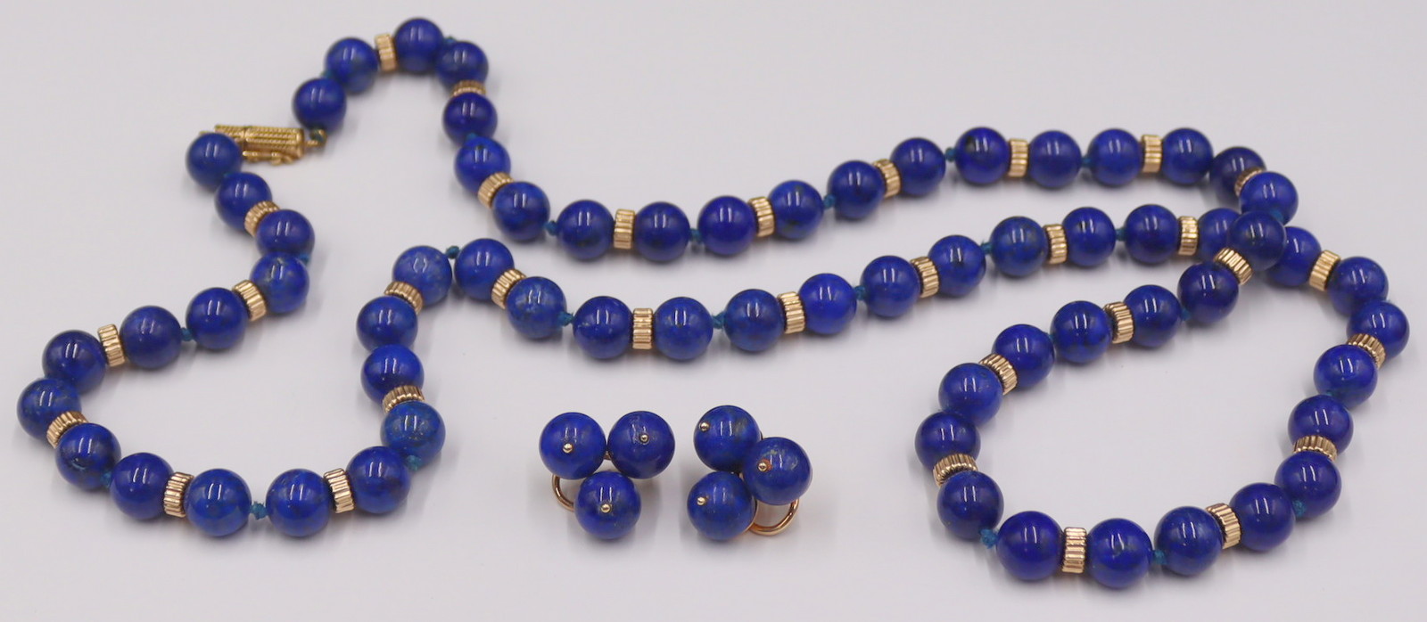 JEWELRY. 18KT, 14KT AND LAPIS LAZULIS