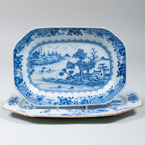 TWO CHINESE EXPORT BLUE AND WHITE 3ba70d