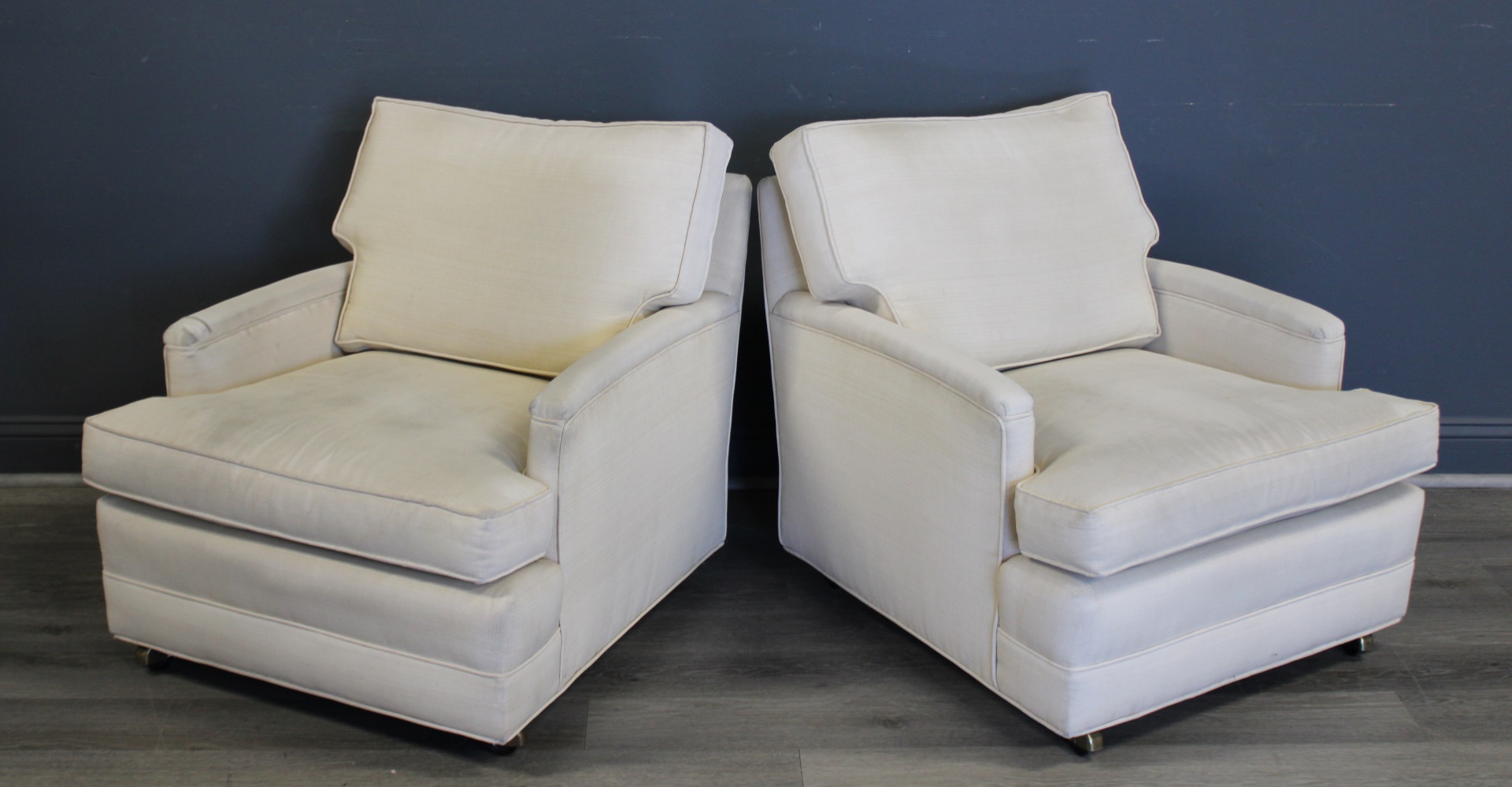 A MIDCENTURY PAIR OF UPHOLSTERED 3ba958