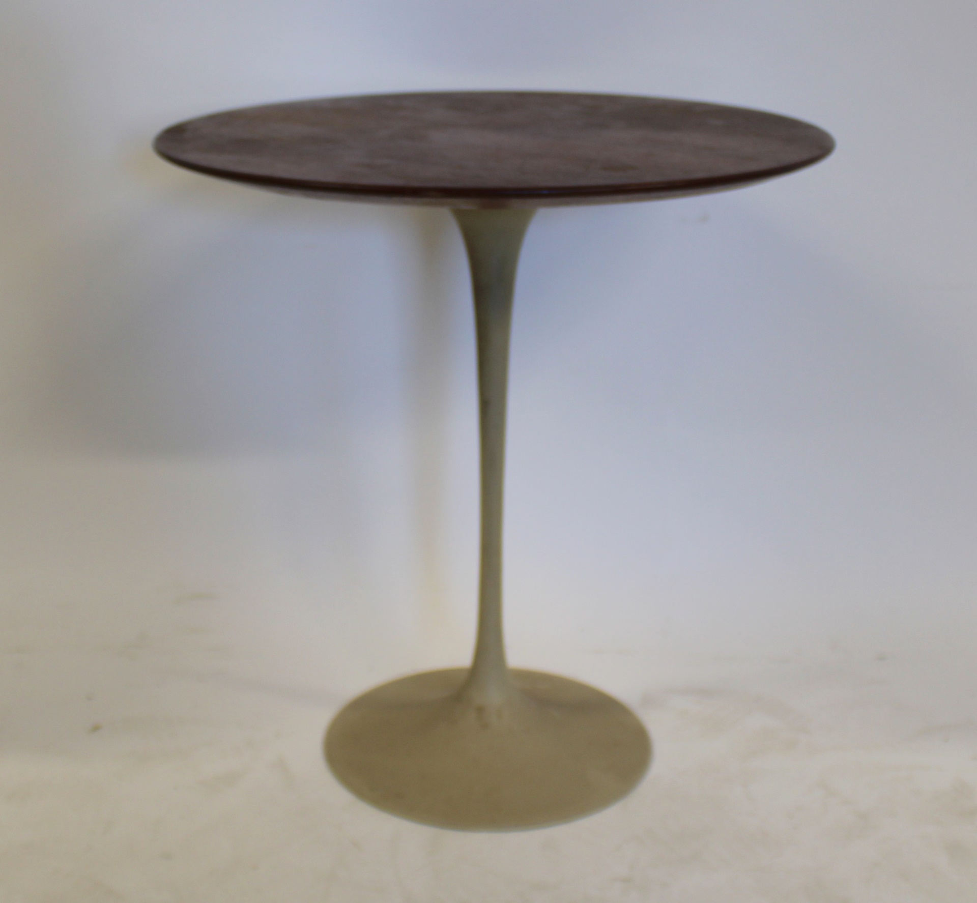 MIDCENTURY SAARINEN WOOD TOP TULIP