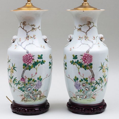 PAIR OF CHINESE PORCELAIN BALUSTER 3b82ce