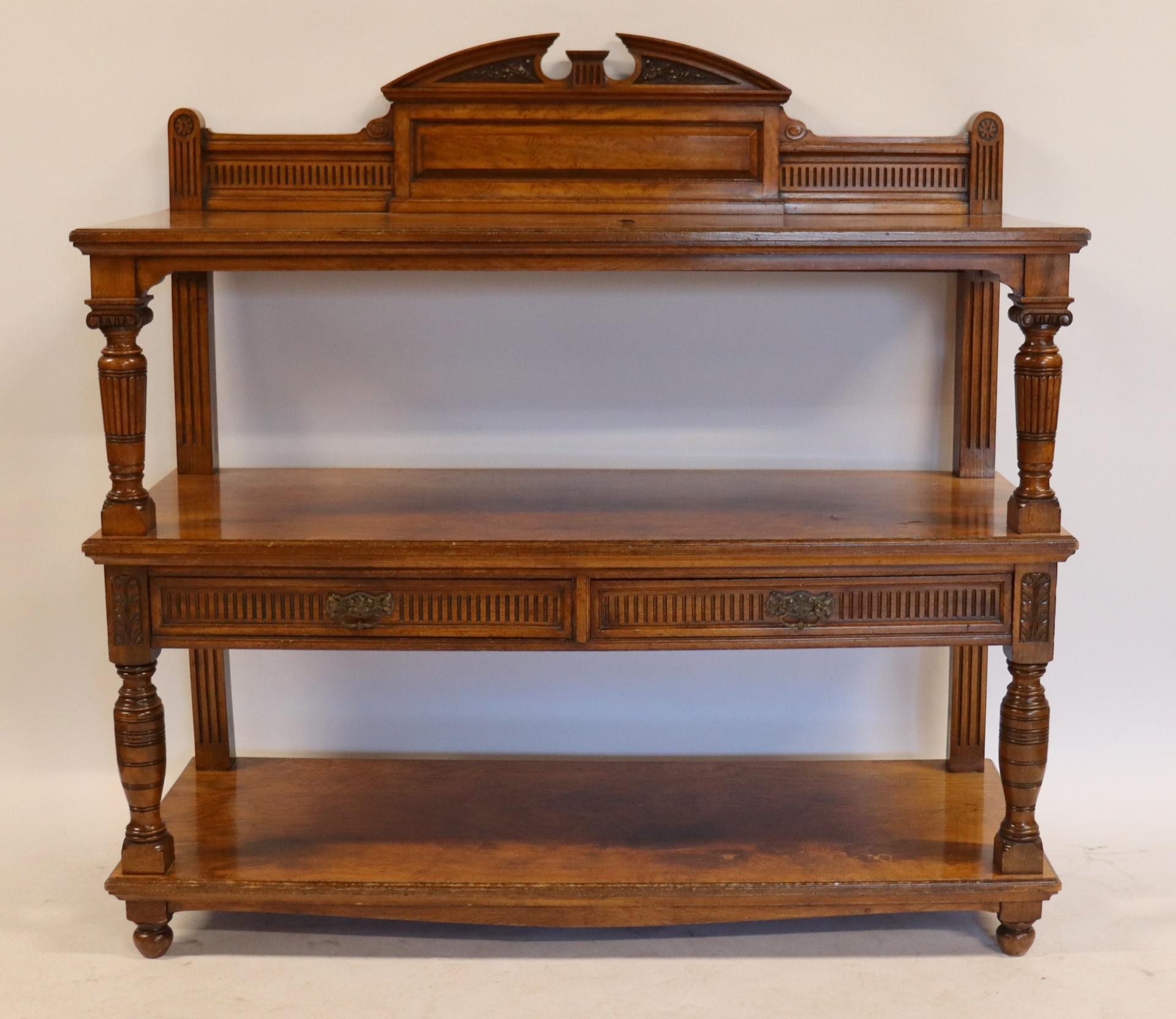 VICTORIAN WALNUT 2 TIER ETAGERE  3b8318