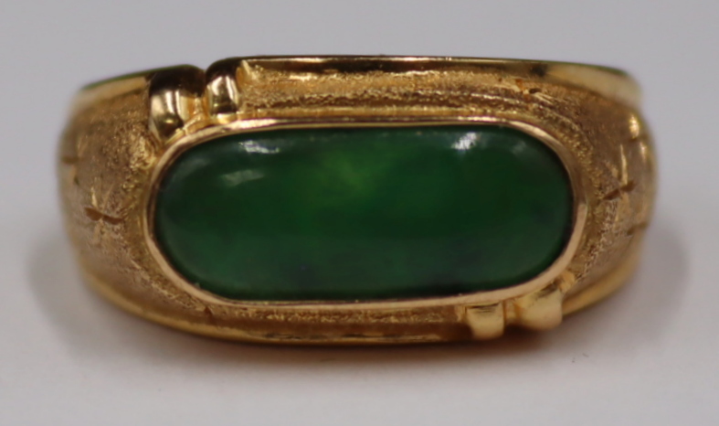 JEWELRY SIGNED 18KT GOLD AND JADE 3b843f