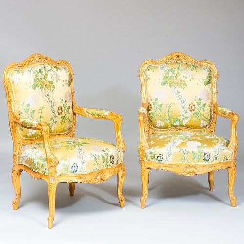 PAIR OF LOUIS XV STYLE GILTWOOD 3b8628