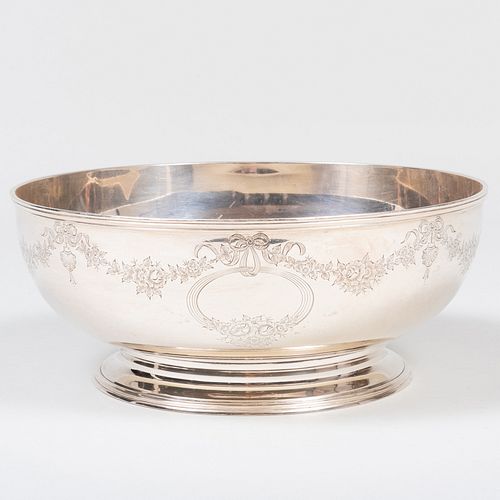 AMERICAN SILVER CENTERBOWLMarked 3b8660