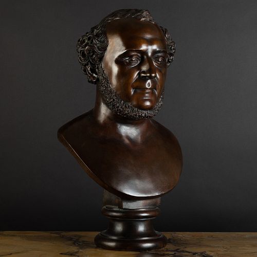 BRONZE BUST OF A GENTLEMANSigned 3b870b