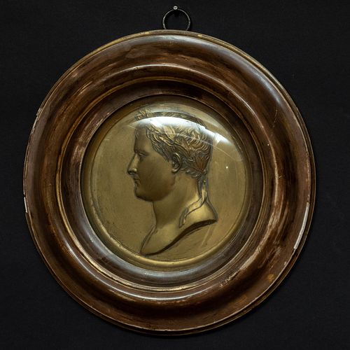 FRENCH GILT BRONZE PROFILE PORTRAIT 3b8752