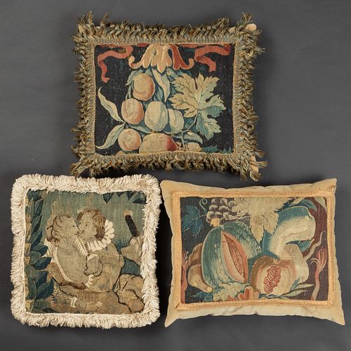 GROUP OF THREE TAPESTRY FRAGMENT