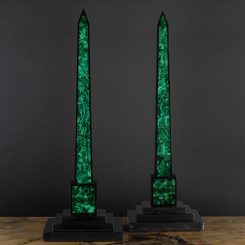 PAIR OF MALACHITE INSET BLACK MARBLE 3b8792