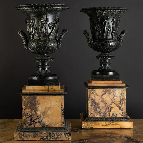 PAIR OF ITALIAN NEOCLASSICAL BRONZE 3b87c9