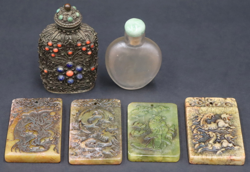 COLLECTION OF ASIAN OBJETS D ART  3b8893