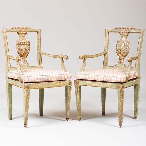 PAIR OF ITALIAN NEOCLASSICAL PAINTED 3b88da