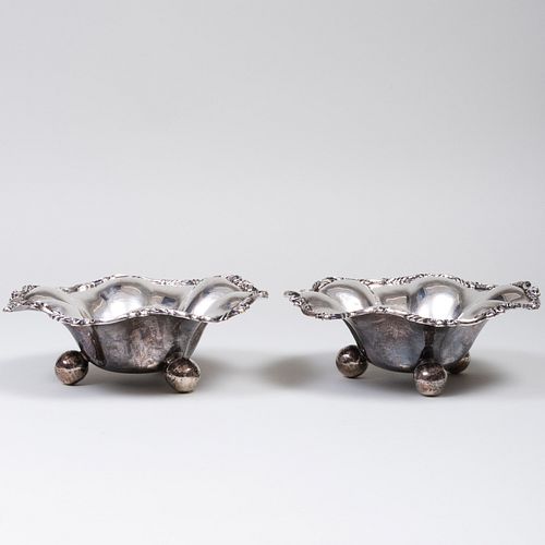 PAIR OF LILYAN MEXICAN SILVER FOOTED 3b8a2d