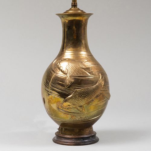 ASIAN BRASS LAMP EMBOSSED WITH 3b8bc4