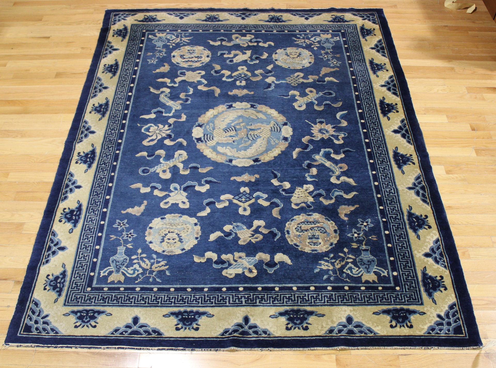 ANTIQUE & FINELY HAND WOVEN CHINESE