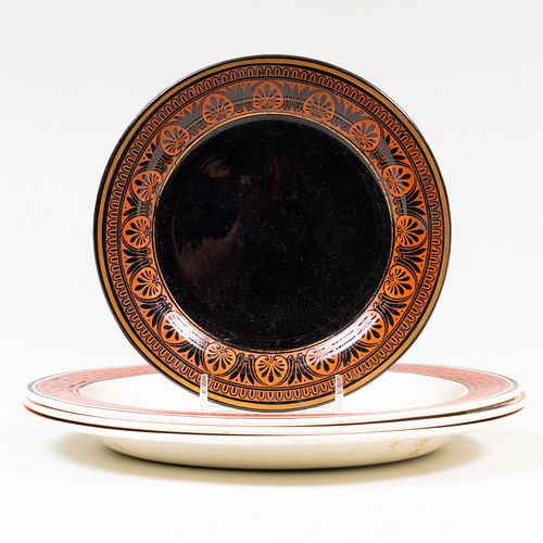 GROUP OF FOUR ENGLISH PLATES WITH