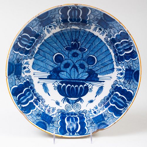 DUTCH DELFT CHARGER WITH PEACOCK 3b8e01