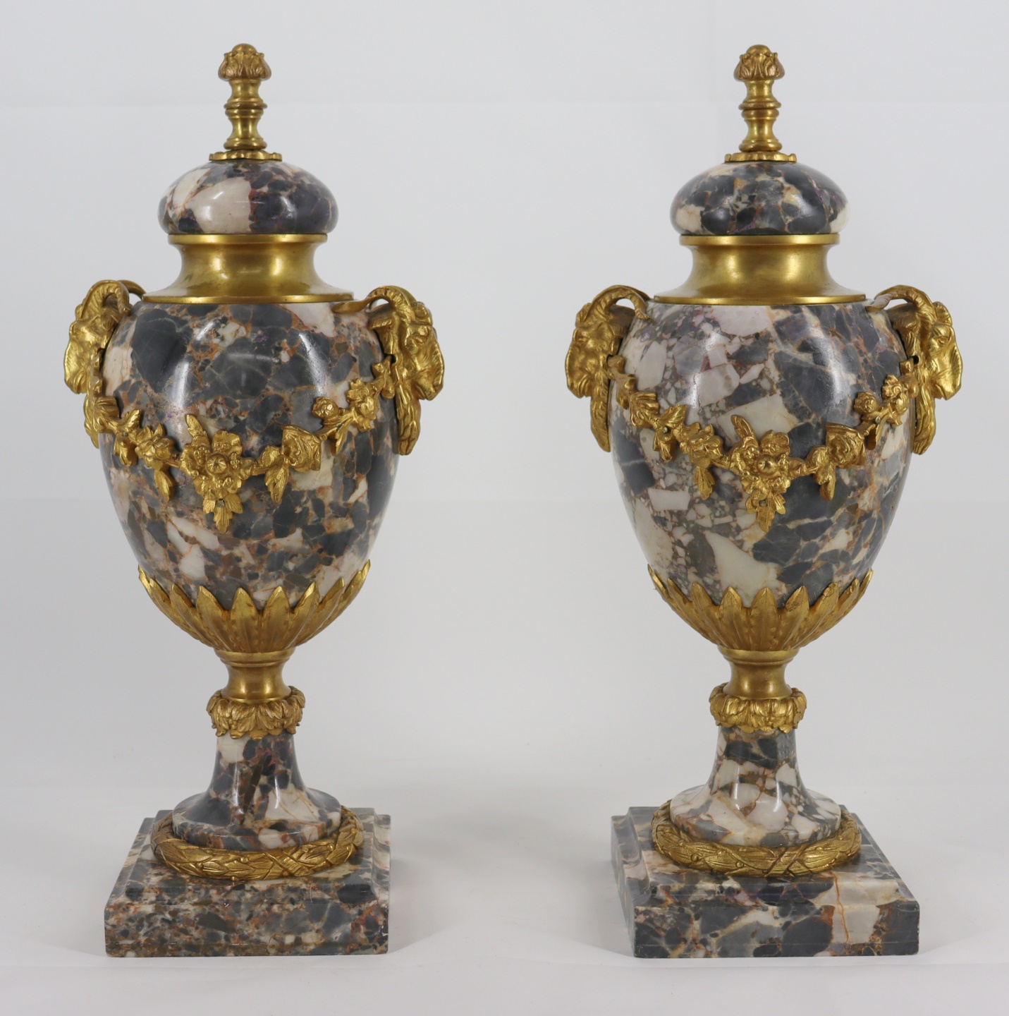 A FINE ANTIQUE PAIR OF BRONZE MOUNTED