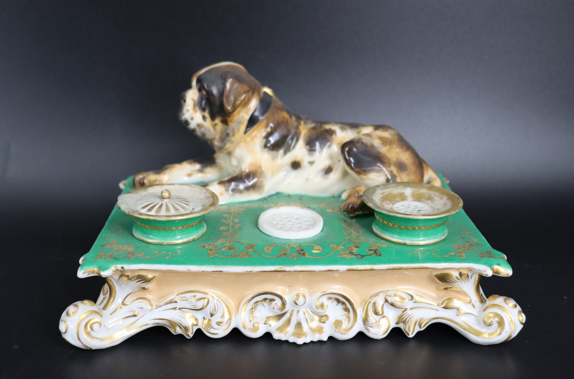 ATTR STAFFORDSHIRE PORCELAIN INKWELL 3b8ffd