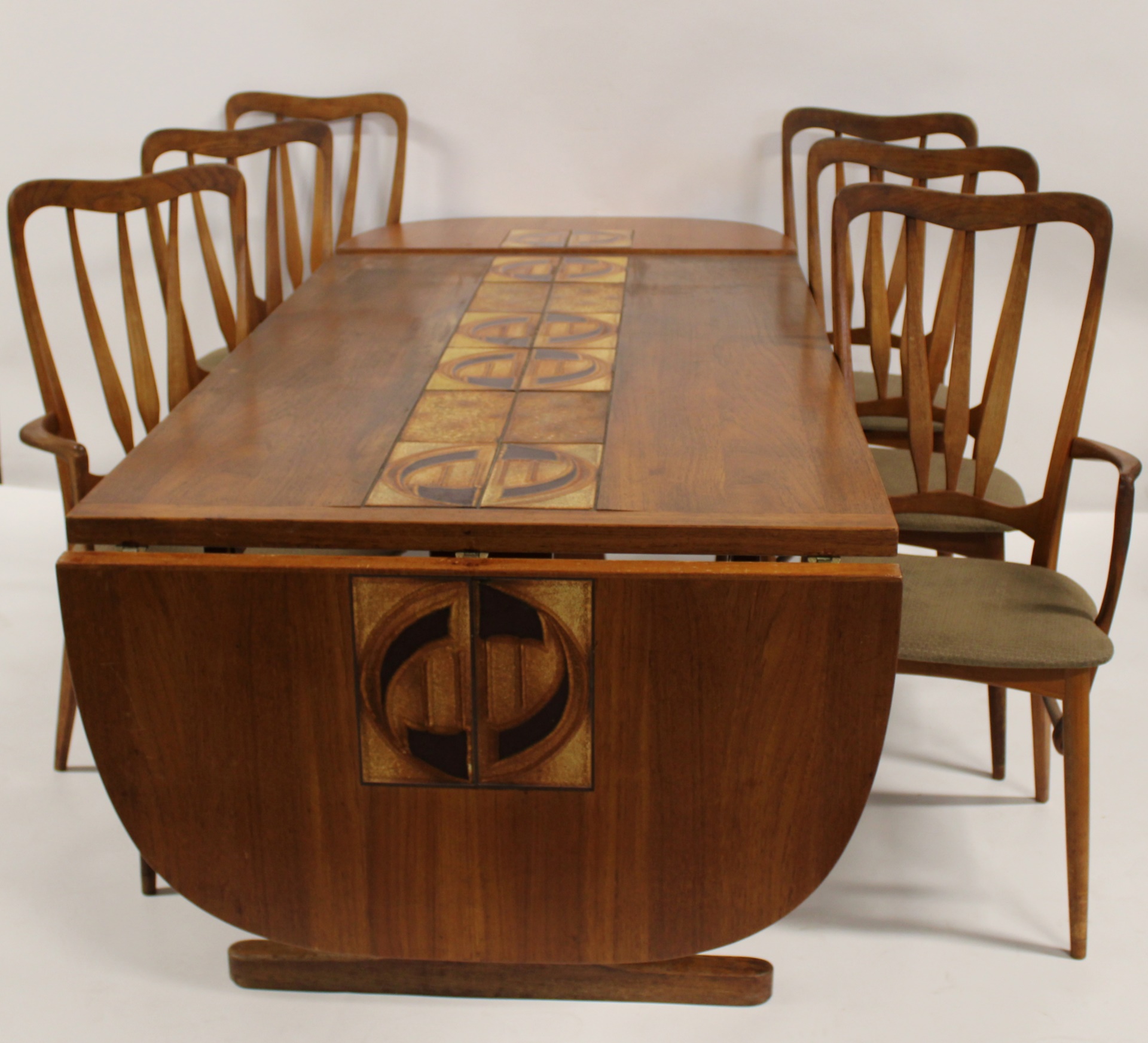 MIDCENTURY TEAK TABLE WITH TILE 3b90b5