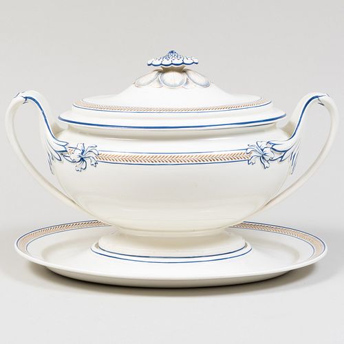 WEDGWOOD CREAMWARE TUREEN COVER 3bb9ba