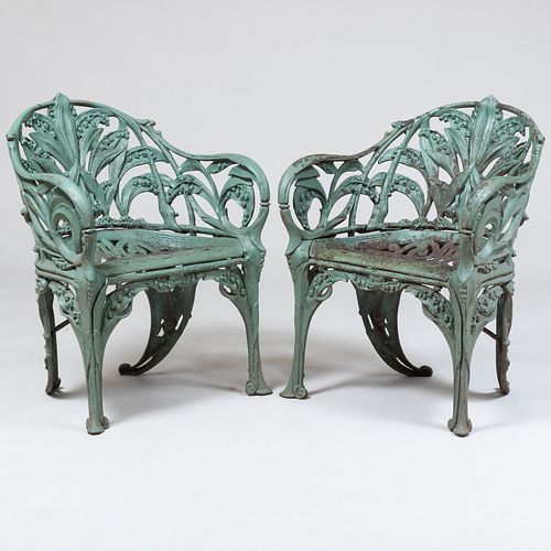 PAIR OF VICTORIAN GREEN PAINTED 3bba09