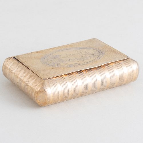 CONTINENTAL SILVER GILT SNUFF BOXIndistinctly 3bbb33