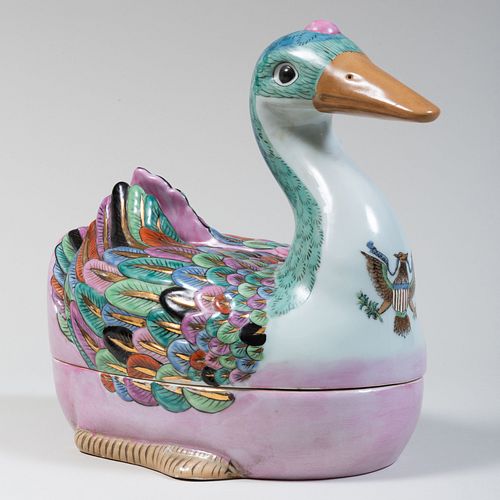 CHINESE EXPORT PORCELAIN DUCK FORM