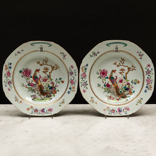 PAIR OF CHINESE EXPORT PORCELAIN