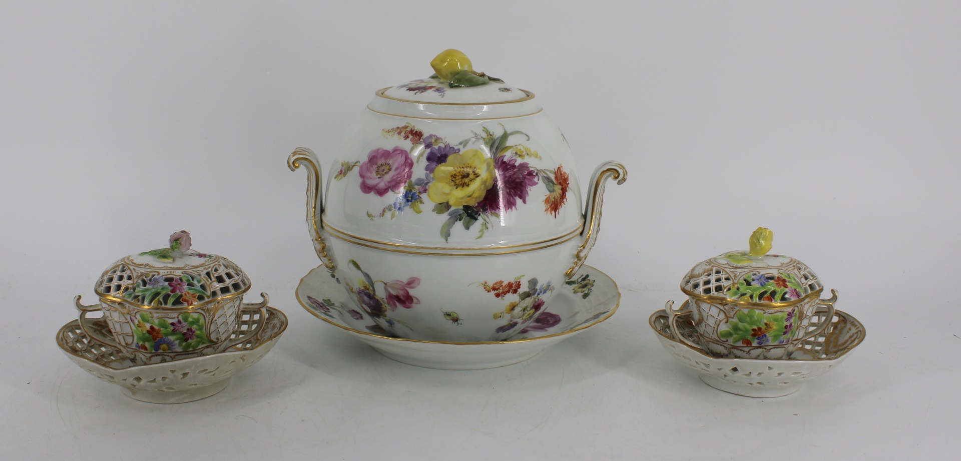MEISSEN LOT OF RETICULATED AND