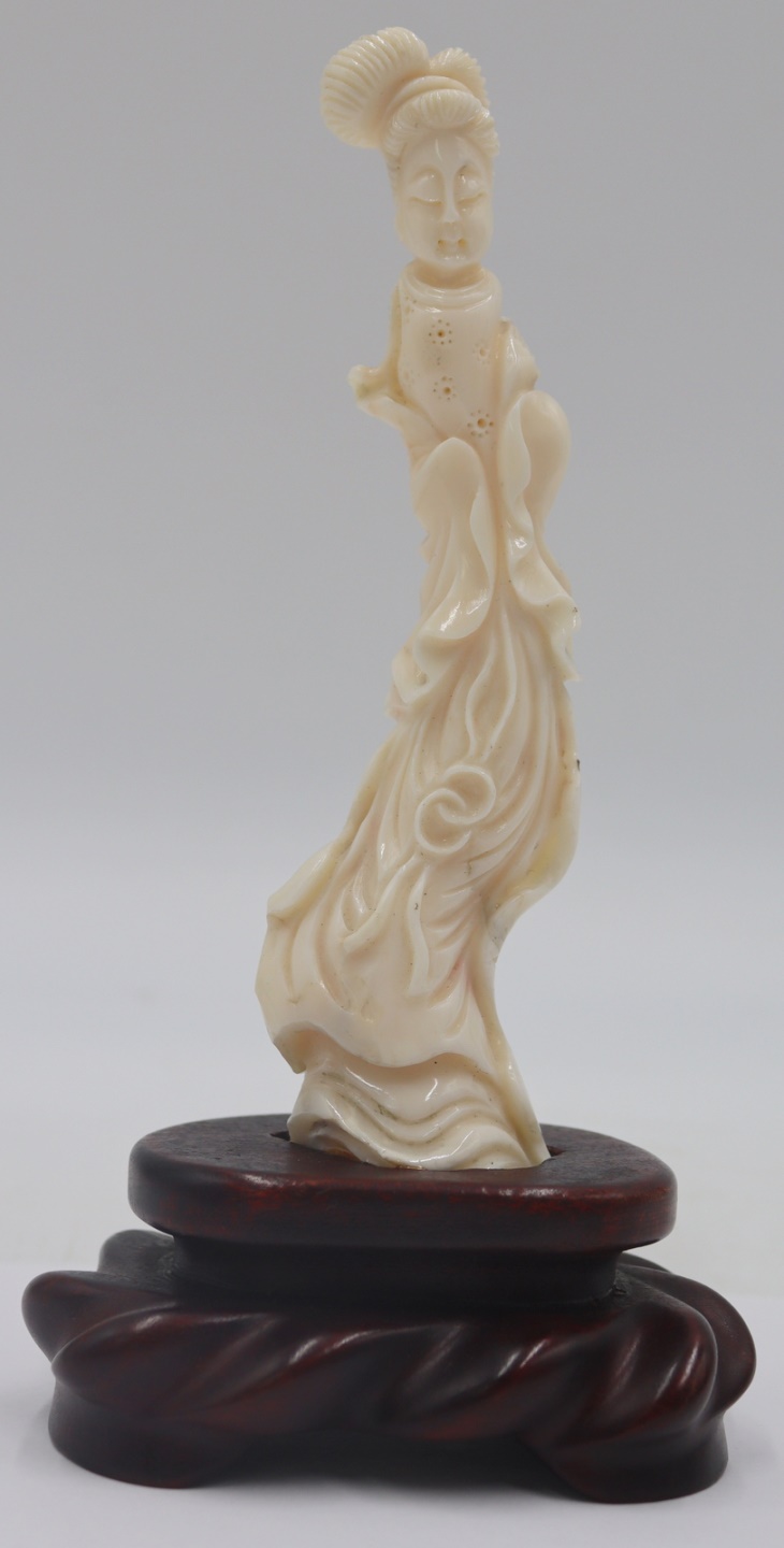 CARVED WHITE CORAL STANDING FIGURE 3bbea3