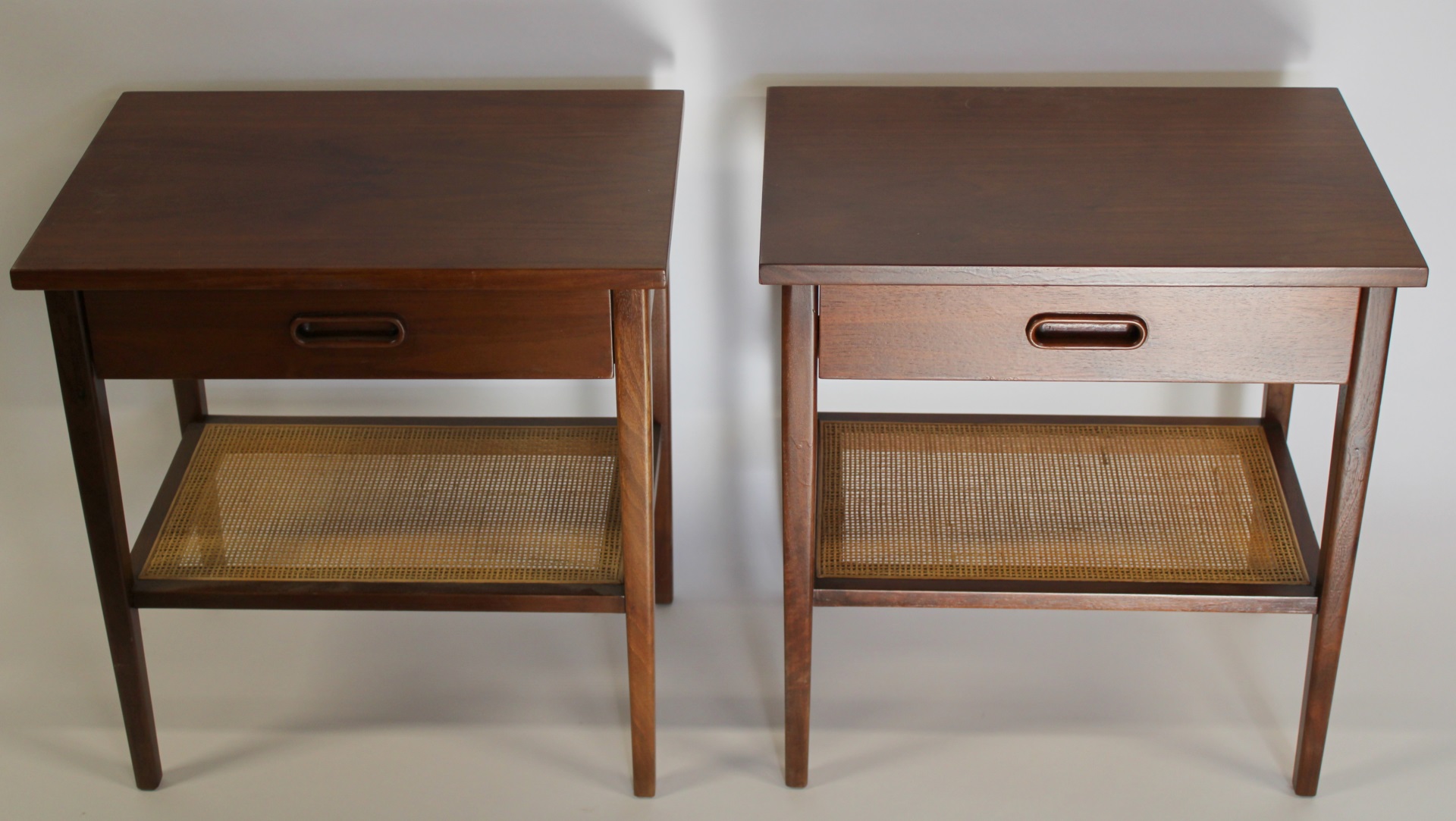 MIDCENTURY PAIR OF DANISH MODERN 3bbf42