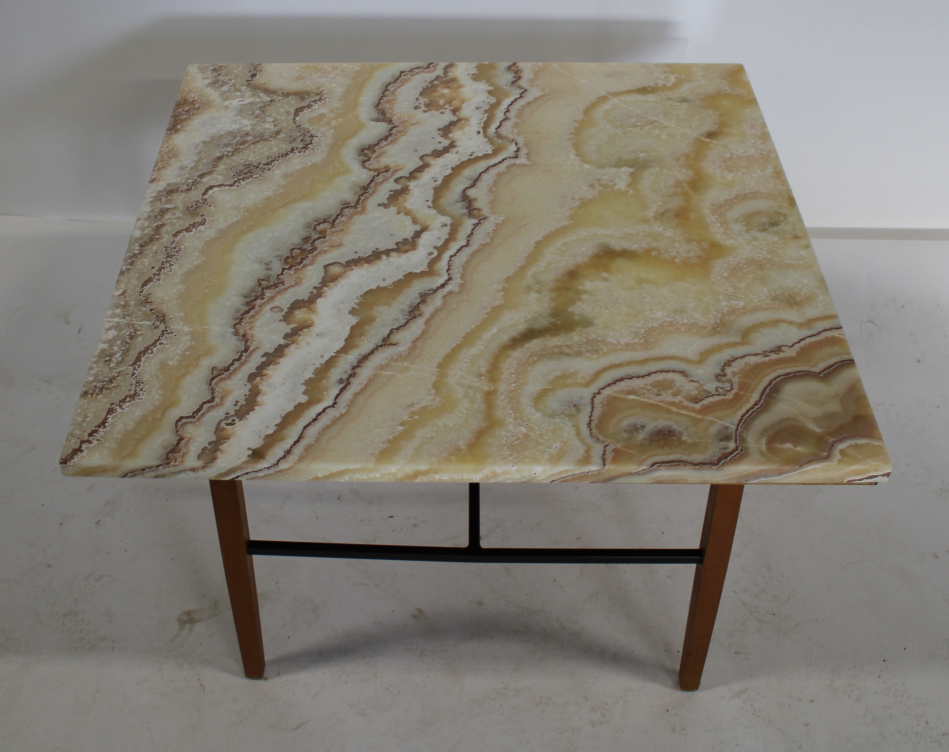 MIDCENTURY KNOLL SIGNED ONYX TOP