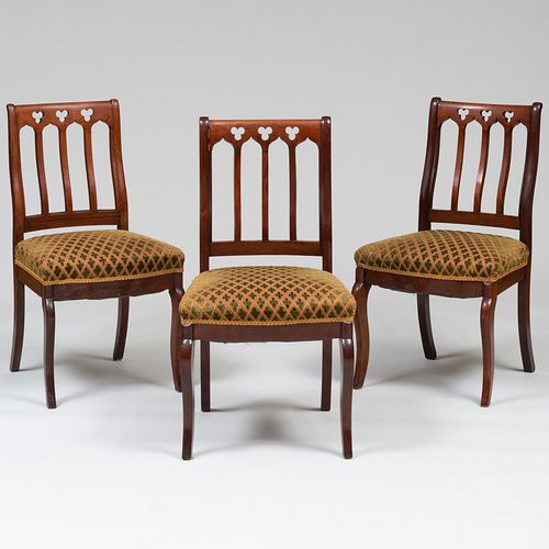 SET OF THREE GOTHIC REVIVAL WALNUT 3bbfaa