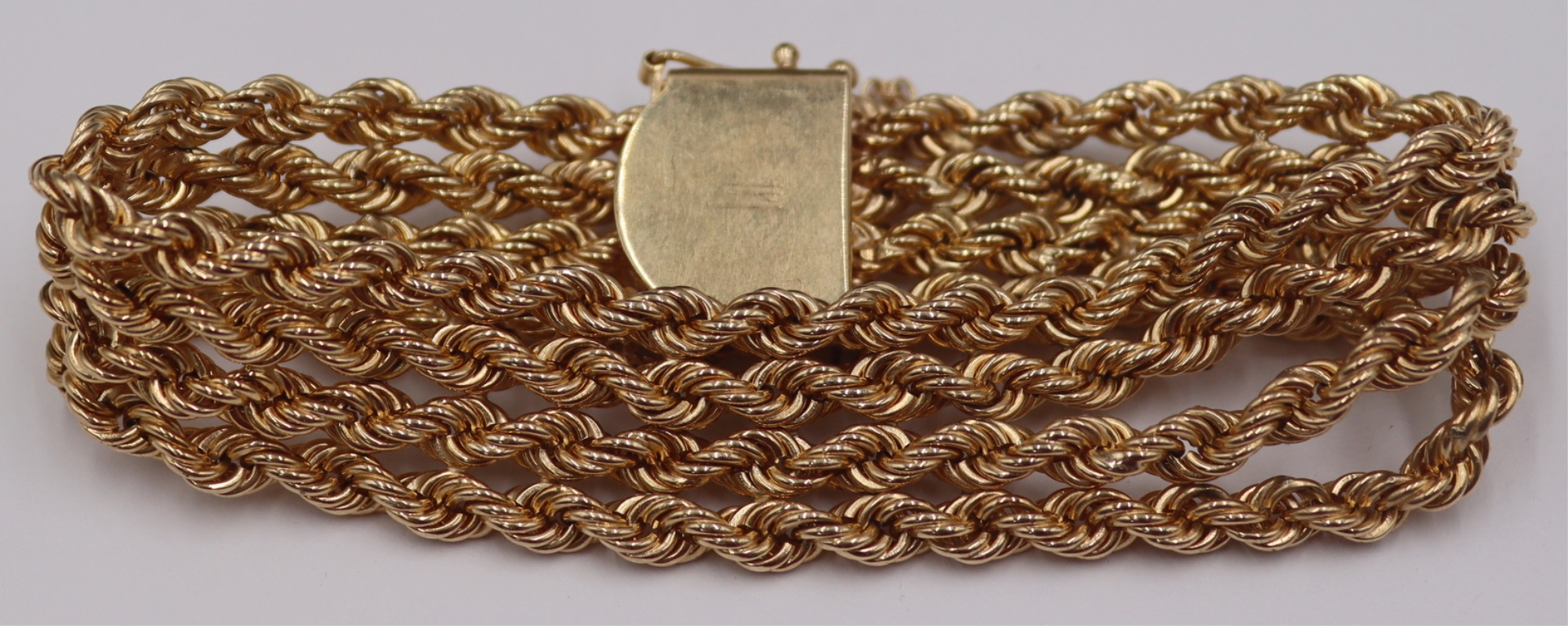 JEWELRY. 14KT GOLD ROPE TWIST BRACELET.