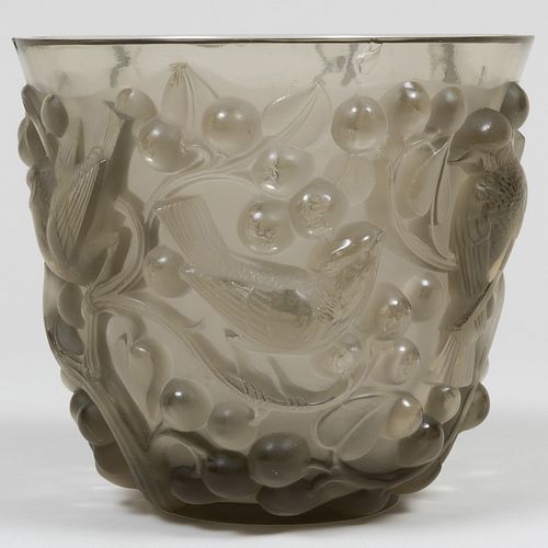 LALIQUE SMOKEY MOLDED GLASS VASESigned 3bc12f