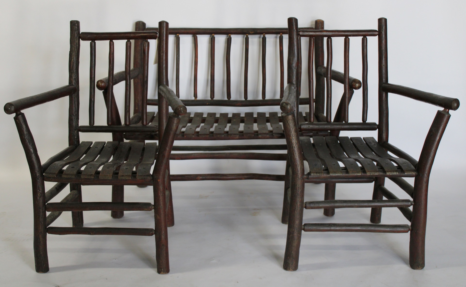 SIGNED ANTIQUE ADIRONDACK STYLE 3bc284